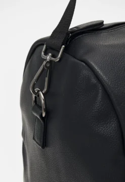 Pier One Unisex - Weekendtas - Black -Modieuze Mannen 18ba7561d82f4d668ee78827ee1c936c scaled
