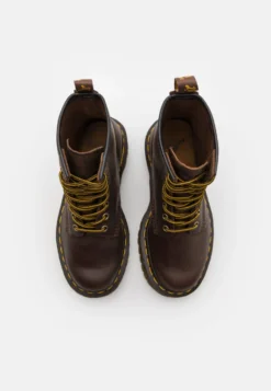 Dr. Martens 1460 Bex Unisex - Veterboots - Dark Brown -Modieuze Mannen 23337373ee2e4f06b04c3b182c1b12c6 scaled