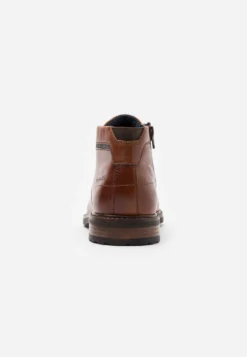 Bugatti Marcello Evo - Veterboots - Cognac 8 Bugatti Marcello Evo - Veterboots - Cognac -Modieuze Mannen 310385ae913b4e419816d81feaa88175 scaled