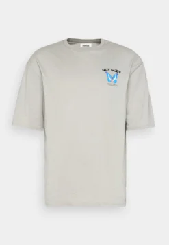 YOURTURN Get Lost Tee Unisex - T-Shirt Print - Grey 10 YOURTURN Get Lost Tee Unisex - T-Shirt Print - Grey -Modieuze Mannen 321c5a46ac1e4daf9182a43ee20e532d scaled