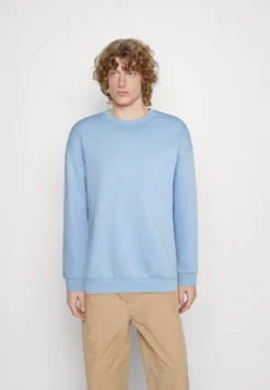 YOURTURN Unisex 2 Pack - Sweater - Light Blue/Mottled Grey 9 YOURTURN Unisex 2 Pack - Sweater - Light Blue/Mottled Grey -Modieuze Mannen 3c3be47ec9754ce39da1360967e82c62 scaled