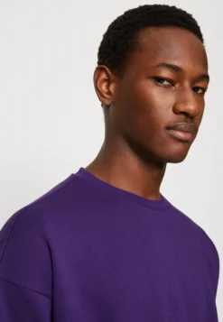 YOURTURN Unisex - Sweater - Purple -Modieuze Mannen 422dece4f4c7482f84f3073fde8c2921 scaled
