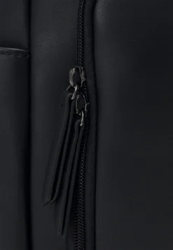 Pier One Unisex - Rugzak - Black -Modieuze Mannen 47ceee0203de476e8848a24bf8a94d2d scaled