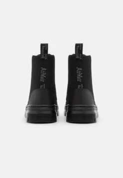 Dr. Martens Combs Ii Unisex - Veterboots - Black -Modieuze Mannen 4f687773acd04126a61f5769b74ed49b scaled