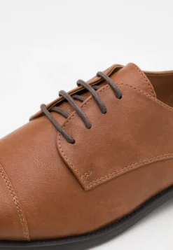 Pier One Veterschoenen - Cognac -Modieuze Mannen 566099df342b4ba79de44db6e1ad5ac9 scaled