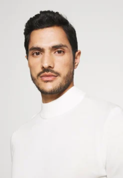 Pier One Trui - White -Modieuze Mannen 5f0d1b0fc9994eb4a0ce0d288748551c scaled