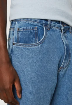 Redefined Rebel Kyoto - Relaxed Fit Jeans - Mid Blue -Modieuze Mannen 6abd84cfe714478d8aa598dc7e8c7583 scaled