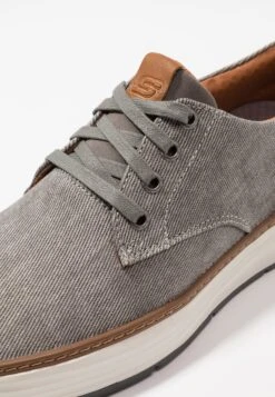 Skechers Moreno - Sneakers Laag - Taupe 11 Skechers Moreno - Sneakers Laag - Taupe -Modieuze Mannen 804e7df7e19a4aada0902a8eeb114807