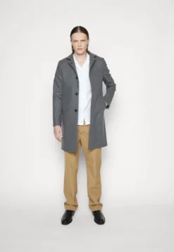 J.Lindeberg Holger Melton Coat - Mantel - Mid Grey Melange 12 J.Lindeberg Holger Melton Coat - Mantel - Mid Grey Melange -Modieuze Mannen 87ecc130771c4ac693650fe7994370ac scaled