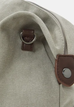 Pier One Unisex - Reistas - Grey -Modieuze Mannen 896d06a64f994c4ca29738295cd48410 scaled