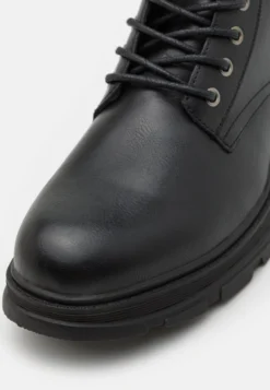 Pier One Veterboots - Black -Modieuze Mannen a8715be06b4f44849e4b99118e49a8c4 scaled