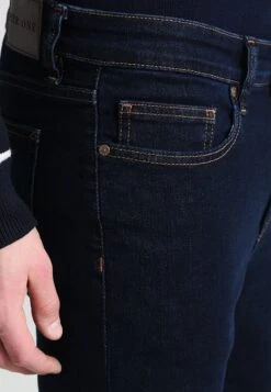 Pier One Basic - Straight Leg Jeans - Rinsed -Modieuze Mannen abcf0dd4e2f44f36b372d1a00b38a238