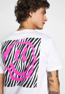 YOURTURN T-Shirt Print - White -Modieuze Mannen de44298ade9445279e0e49675306d6c1 scaled